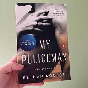 📚 4/25$ 📚 My Policeman by Bethan Roberts | Booktok Paperback Book